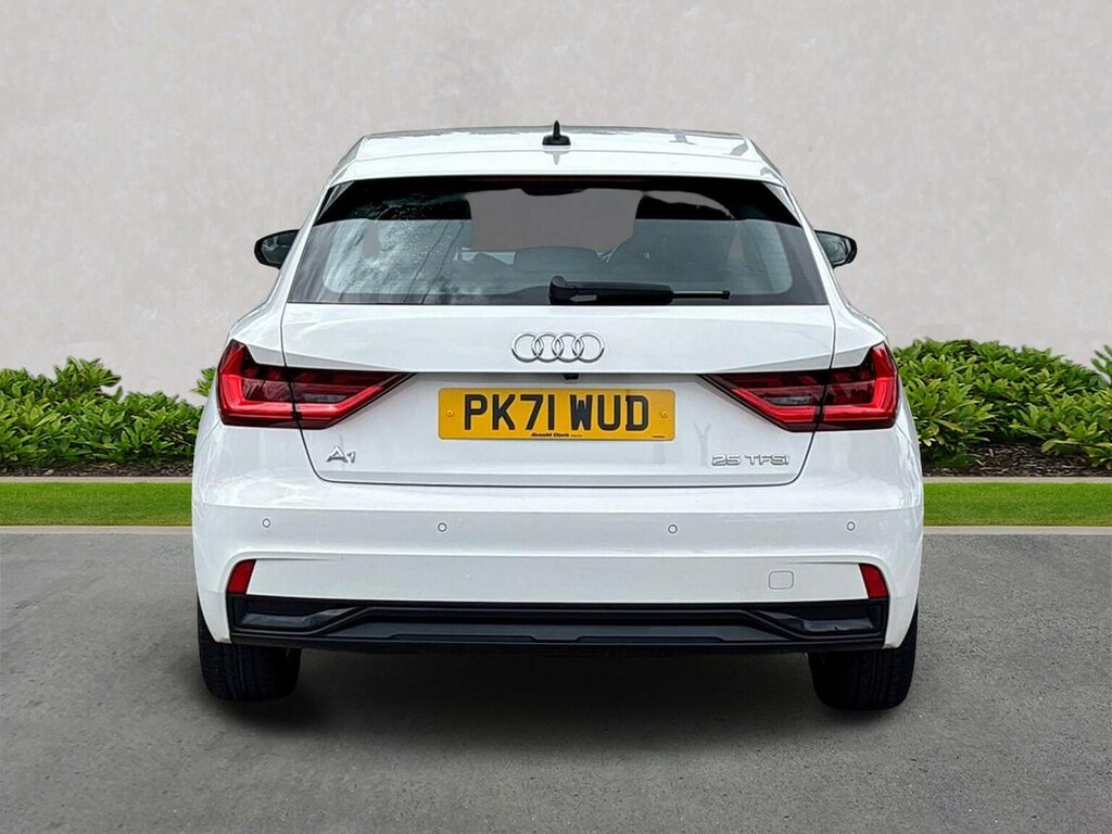 Audi A1 1.0 Tfsi 25 Sport Sportback Euro PK71WUD White #4