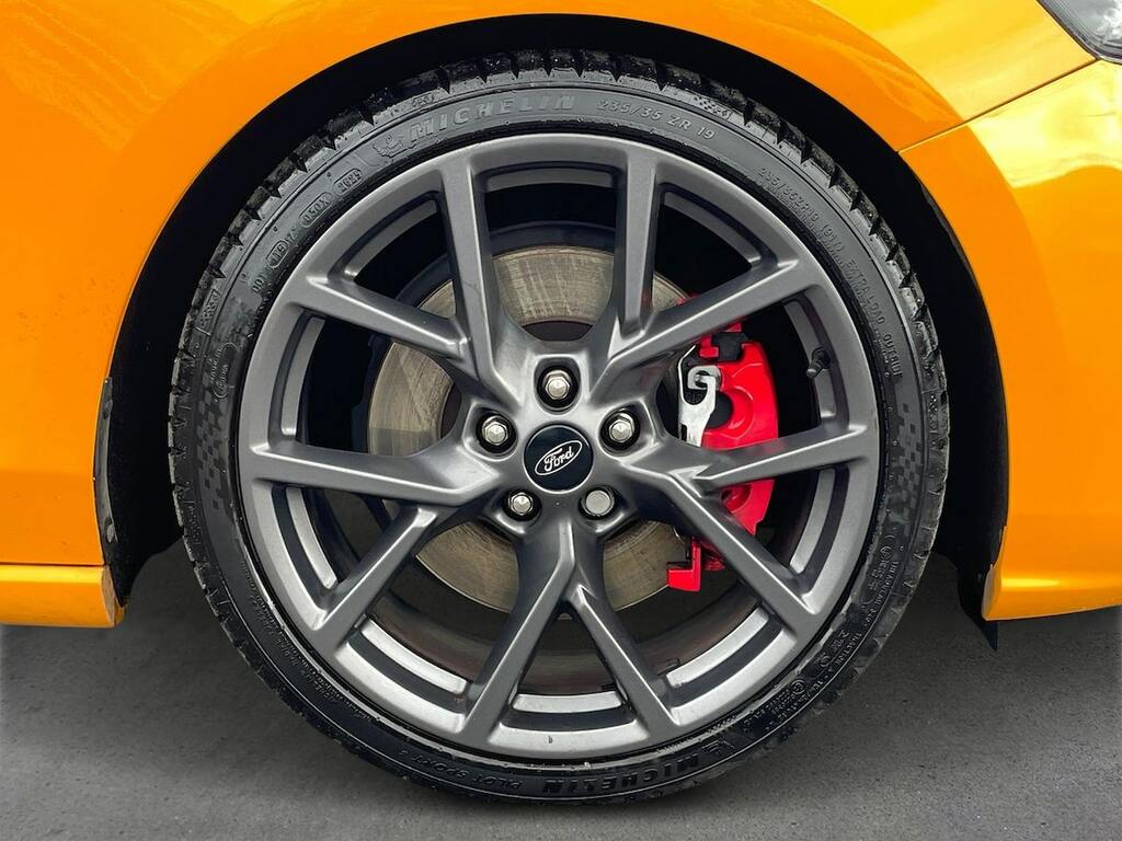 Ford Focus 2.0 Ecoblue St Hatchback Euro 6 Orange #6
