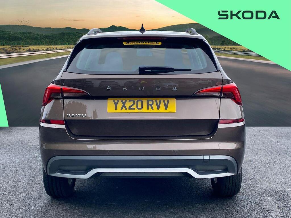 Skoda Kamiq 1.0 Se Tsi Dsg 114 Bhp White #4