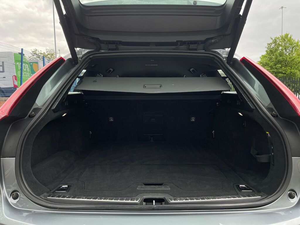 Volvo V90 2.0 D4 R Design Geartronic Silver #17