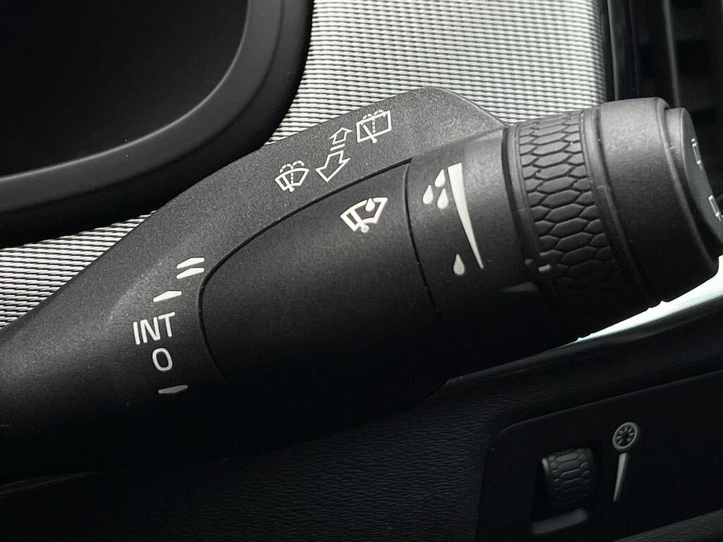 Volvo V90 2.0 D4 R Design Geartronic Silver #29