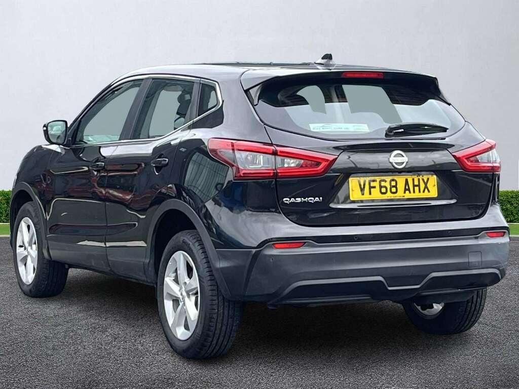 Nissan Qashqai 1.5 Dci 115 Acenta Premium VF68AHX Black #2