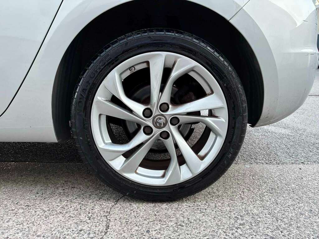 Vauxhall Astra 1.4T 16V 150 Sri Nav DU18VNX Silver #5
