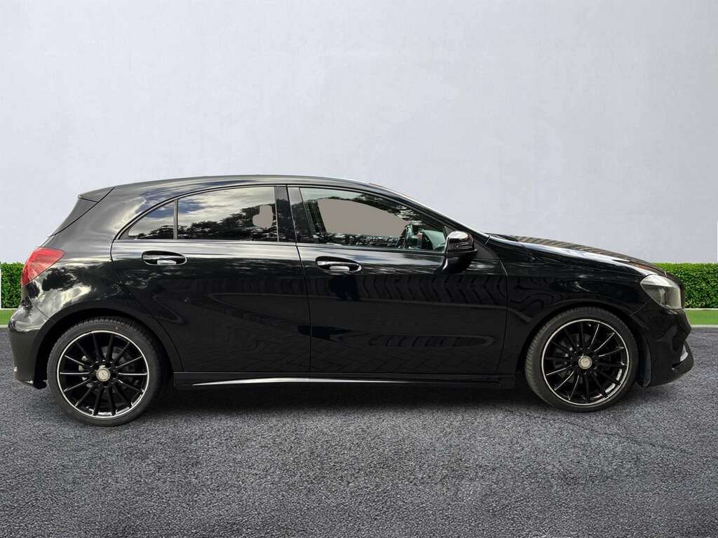 Mercedes-Benz A Class A200d Amg Line Black #3