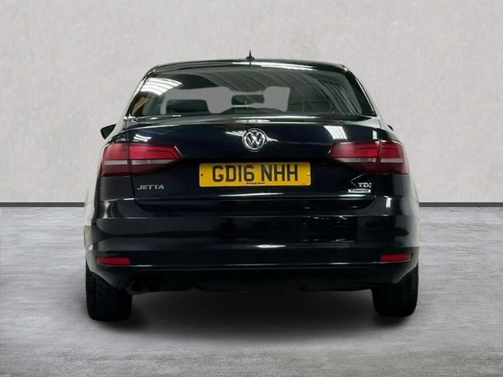 Volkswagen Jetta 2.0 Tdi Bluemotion Tech S Saloon Black #4