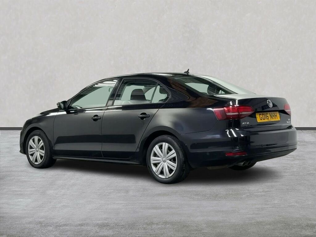 Volkswagen Jetta 2.0 Tdi Bluemotion Tech S Saloon Black #2