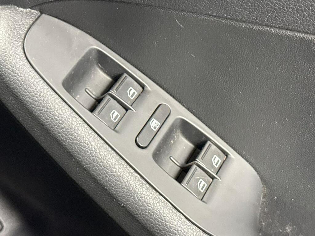 Volkswagen Jetta Se Tdi Bluemotion Technology Black #21