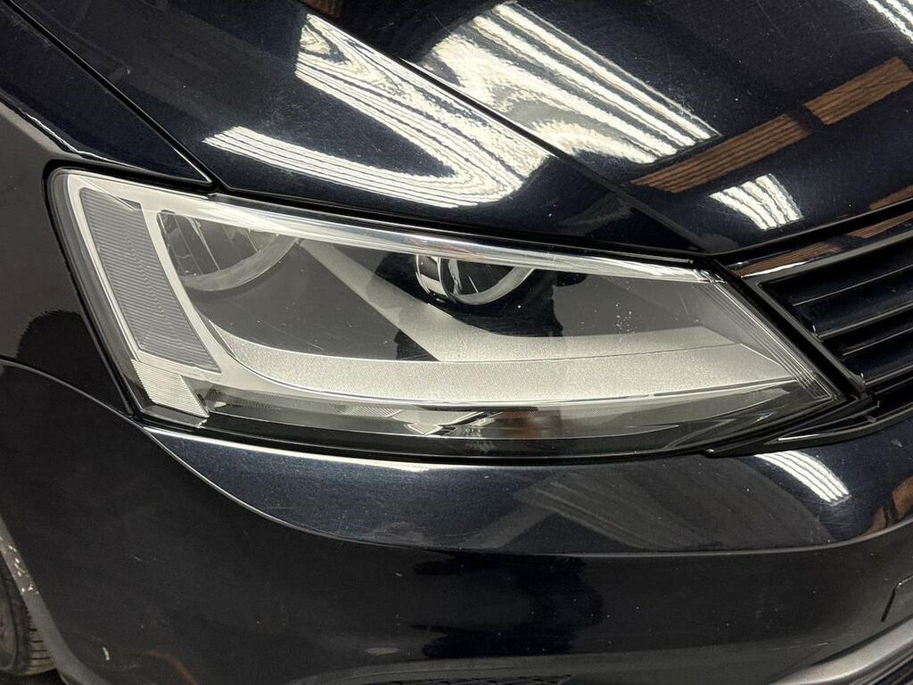 Volkswagen Jetta Se Tdi Bluemotion Technology Black #29