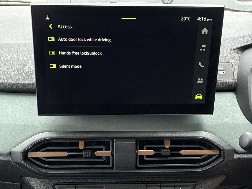 Dacia Sandero Stepway 1.0 Tce Extreme Green #36