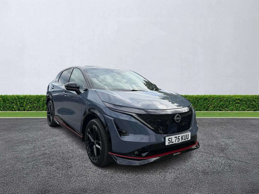 Nissan Ariya 320Kw Nismo 87Kwh 22Kwch E-4orce Grey