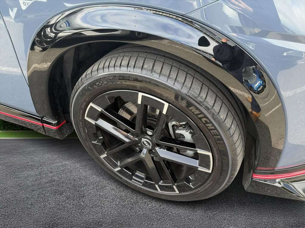 Nissan Ariya 320Kw Nismo 87Kwh 22Kwch E-4orce Grey #5
