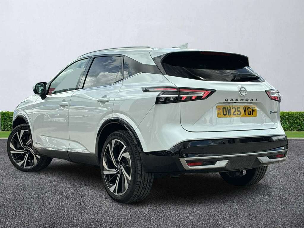 Nissan Qashqai 1.5 E-power Tekna OW25YGF White #2