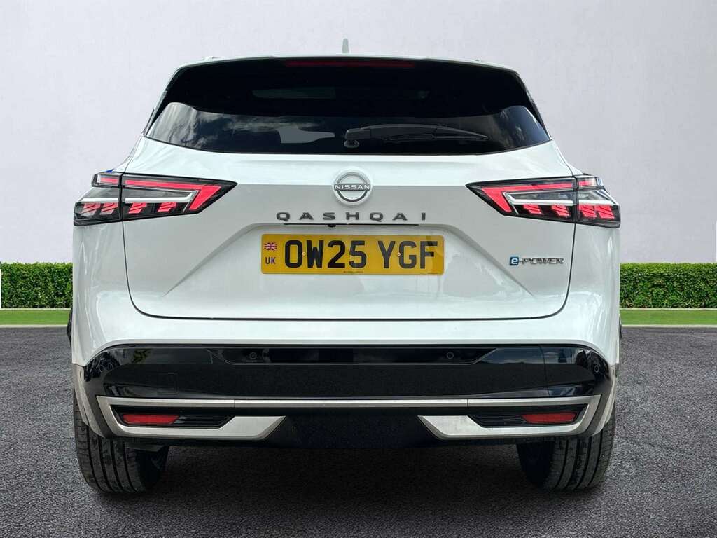 Nissan Qashqai 1.5 E-power Tekna OW25YGF White #4