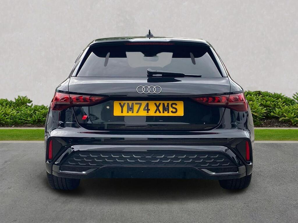 Audi A3 1.5 Tfsi 35 S Line Sportback S Tronic E YM74XMS Black #4