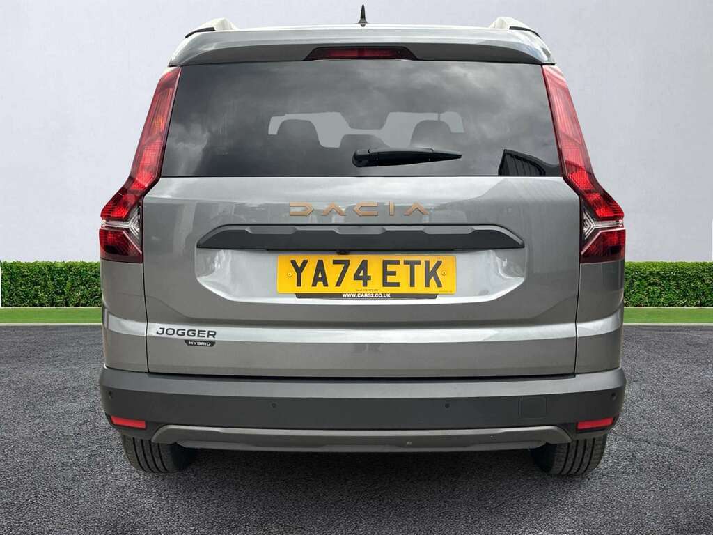 Dacia Jogger 1.6 Hev Extreme Grey #4