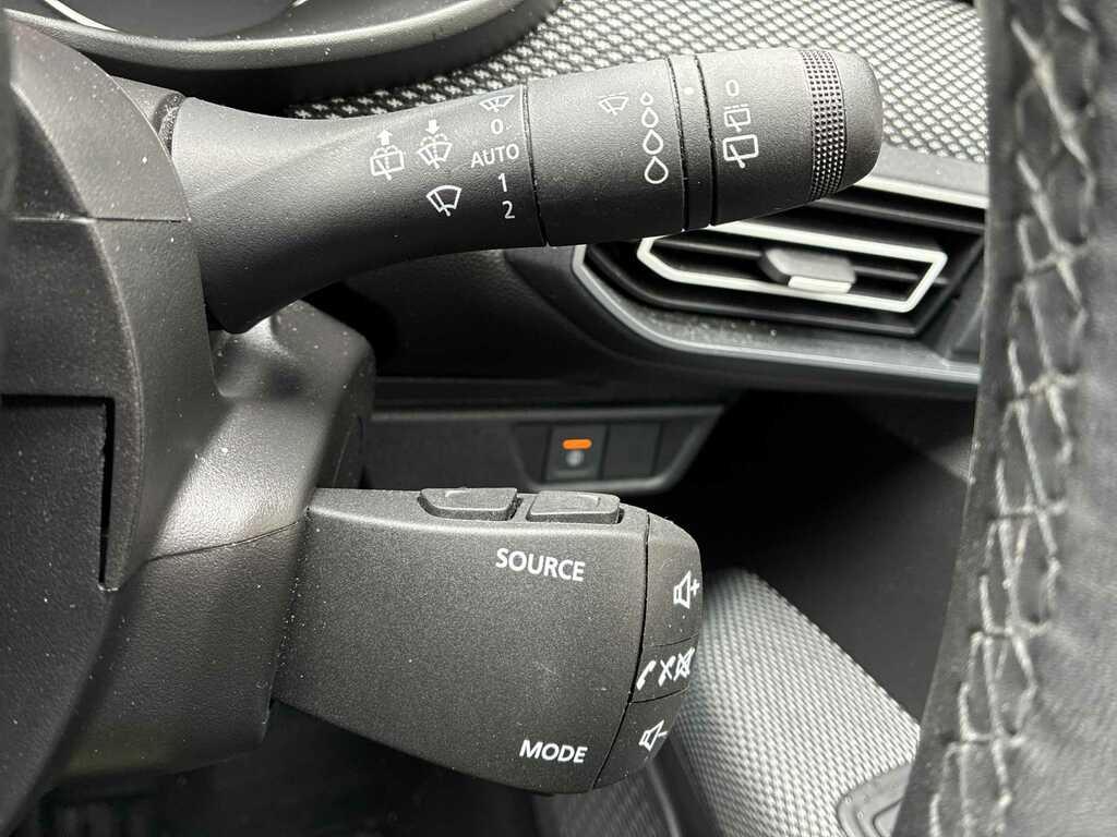 Dacia Sandero Journey Green #24