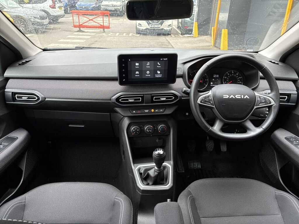 Dacia Sandero Journey Green #8