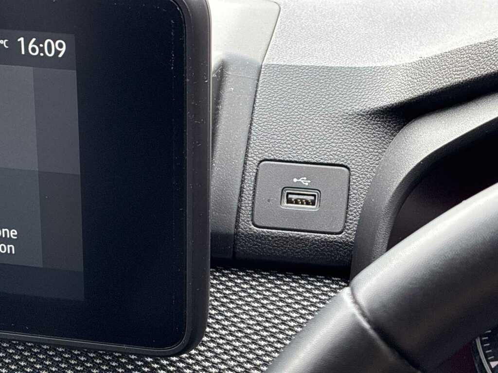 Dacia Sandero Journey Green #39