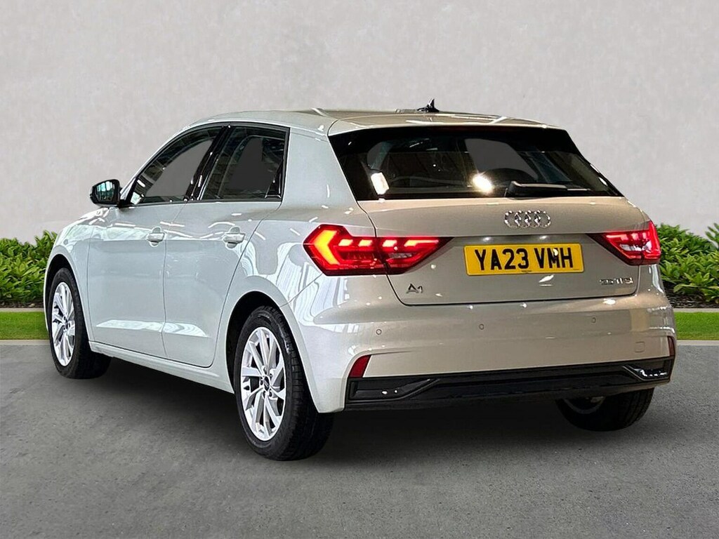 Audi A1 1.0 Tfsi 30 Sport Sportback S Tronic Eu Silver #2