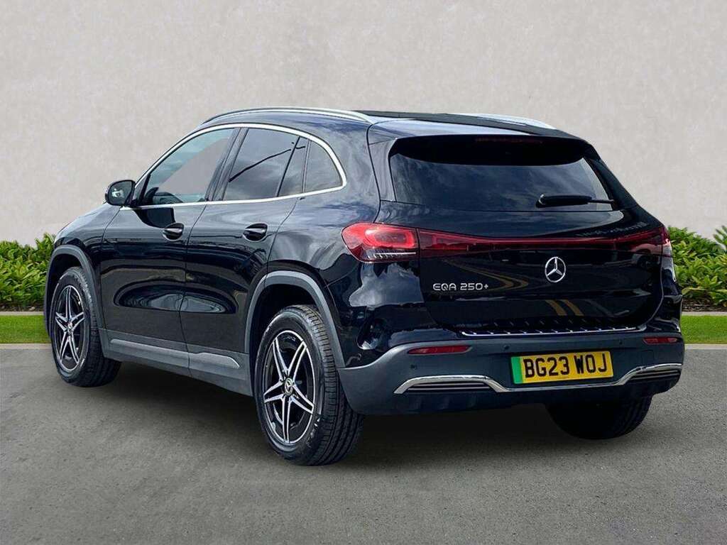 Mercedes-Benz EQA Eqa 250 140Kw Amg Line 70.5Kwh Black #2