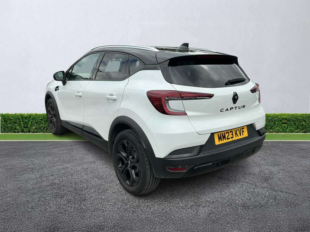 Renault Captur 1.0 Tce 90 Rive Gauche MM23KVF White #2