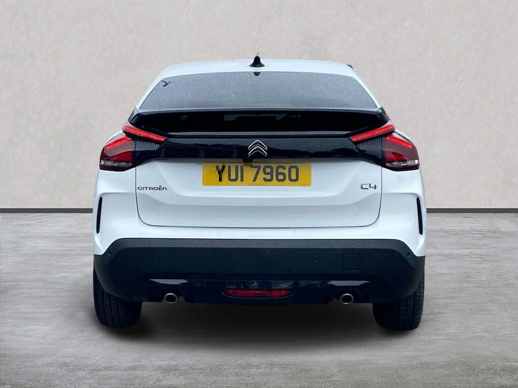 Citroen C4 1.2 Puretech C-series Edition Hatchback YUI7960 White #4