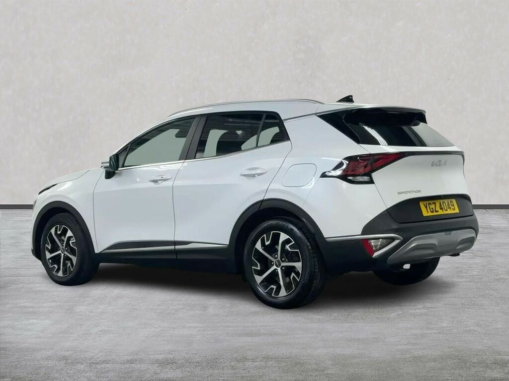 Kia Sportage Sportage 1.6T Gdi 48V Isg 3 Dct Estate YGZ4049 White #2