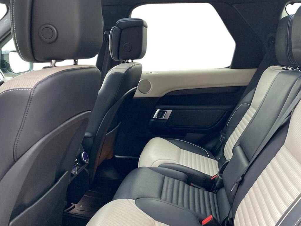 Land Rover Discovery 3.0 D300 R-dynamic Hse White #4