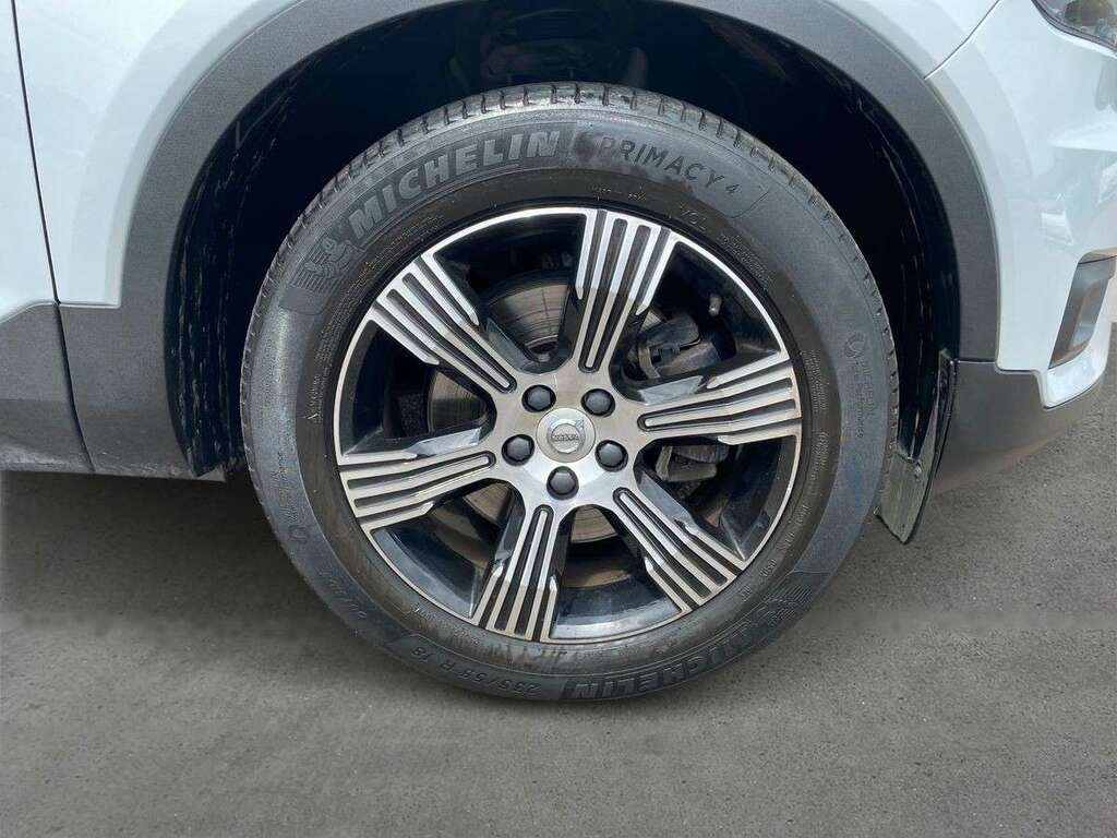 Volvo XC40 2.0 B4p Inscription Pro Awd YJ71XXH Silver #6