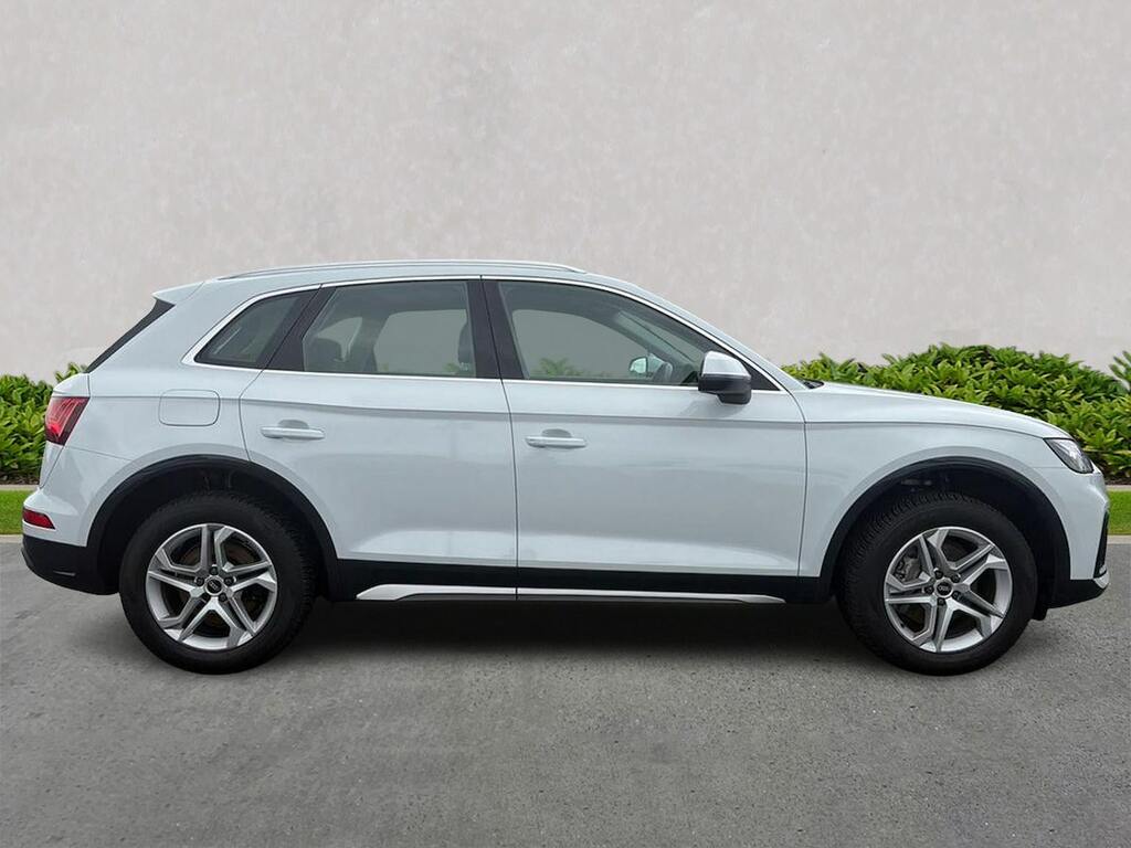 Audi Q5 2.0 Tdi 40 Sport Suv S Tronic Quattro E NV21BWA White #3
