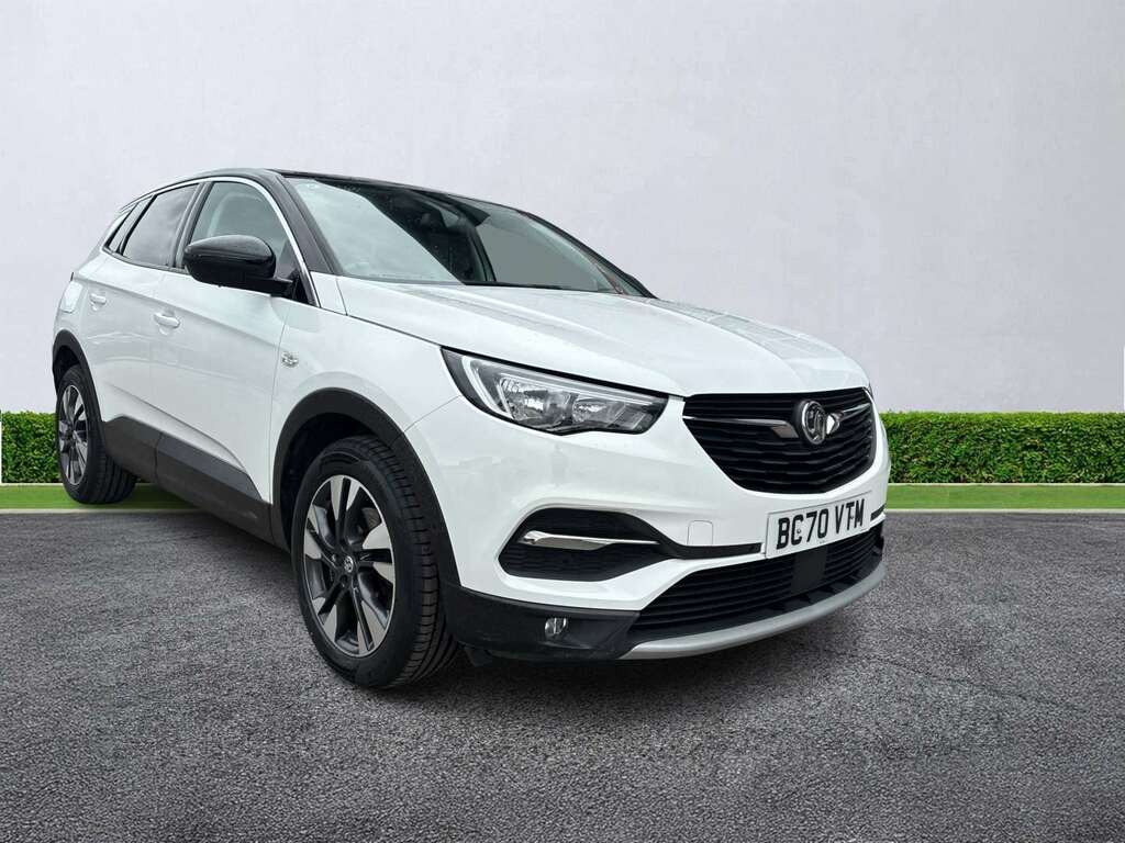 Vauxhall Grandland X 1.5 Turbo D Sri Nav White
