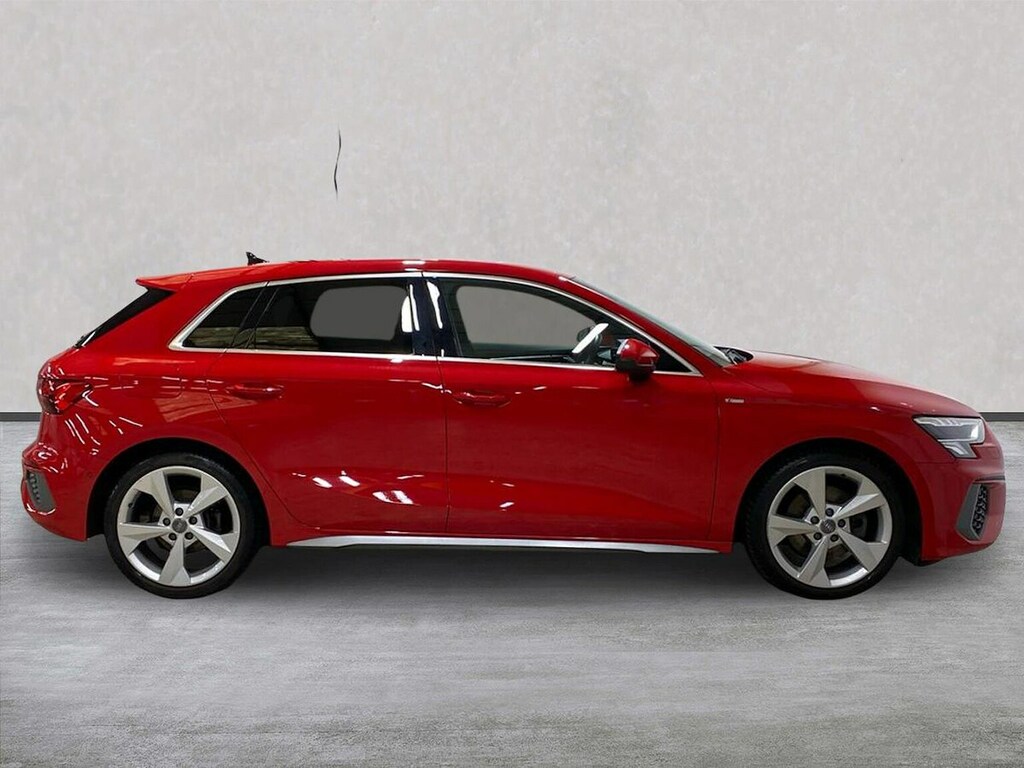 Audi A3 1.5 Tfsi 35 S Line Sportback Eur RJ20JWL Red #3
