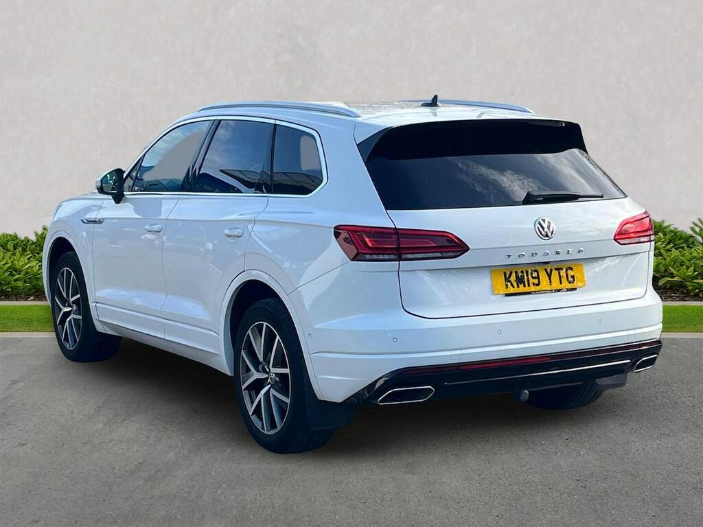 Volkswagen Touareg 3.0 Tdi V6 R-line Suv Tiptronic 4Motion White #2