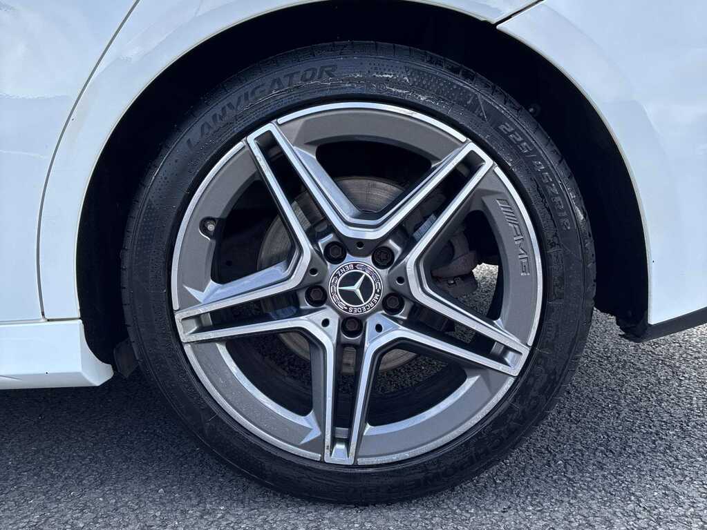 Mercedes-Benz A Class A200 Amg Line UP61UCY White #6