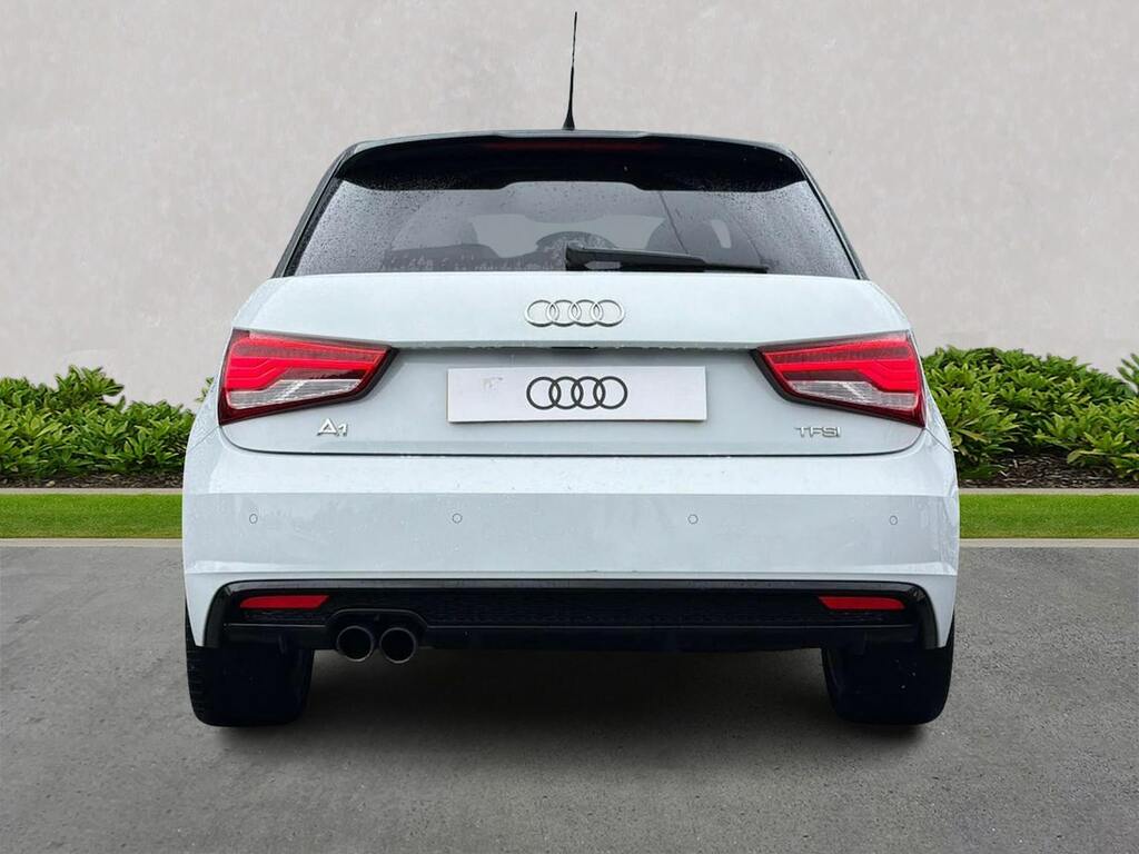 Audi A1 1.0 Tfsi Black Edition Nav S Tronic GC18HXD White #4