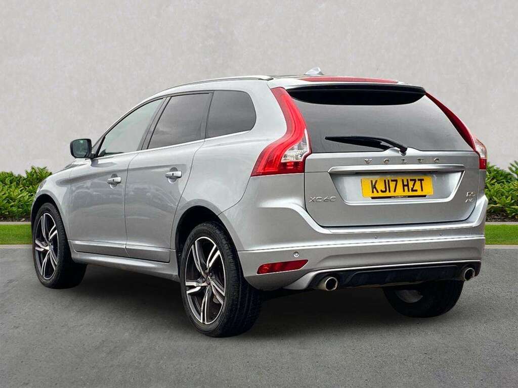 Volvo XC60 D5 220 R Design Lux Nav Awd Geartronic KJ17HZT Silver #2