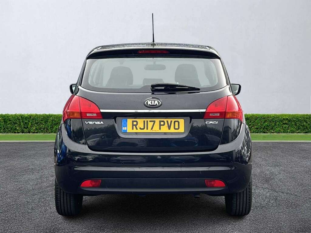 Kia Venga 1.4 Crdi 2 Black #4