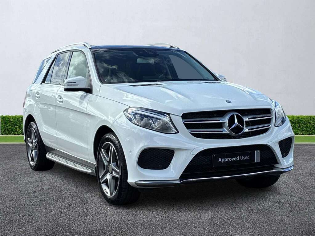 Mercedes-Benz GLE Class Gle 250D 4Matic Amg Line Premium 9G-tronic White