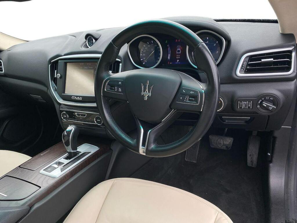 Maserati Ghibli 3L Null Grey #9