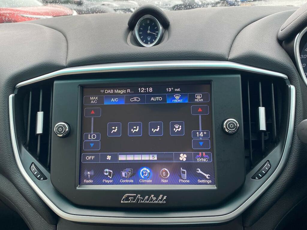 Maserati Ghibli 3L Null Grey #12