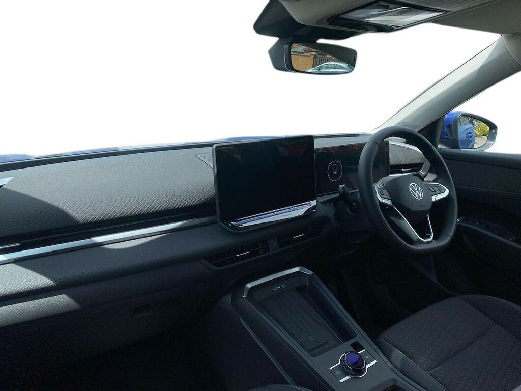 Volkswagen T-Roc Volkswagen New T-roc Life 1.5 Etsi 150 Ps 7-Speed Blue #5