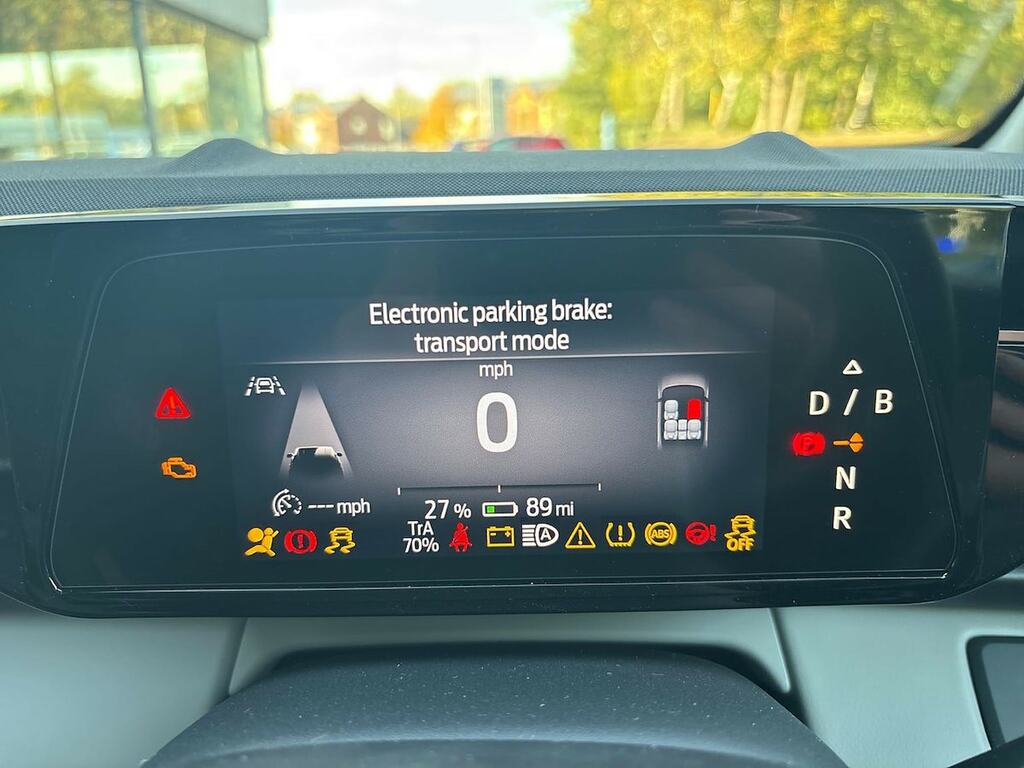Ford Explorer Extended Range 77Kwh Premium #10