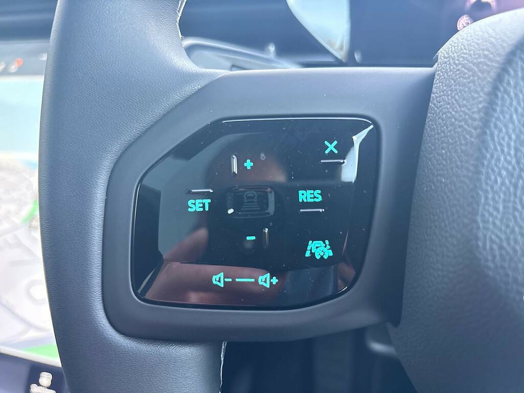 Ford Explorer Extended Range 77Kwh Premium #26