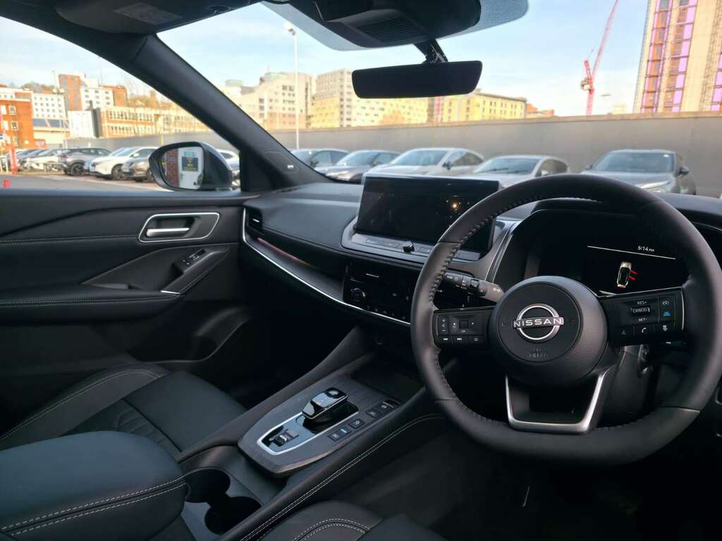 Nissan Qashqai 1.5 E-power 205 Tekna Bose Black #6