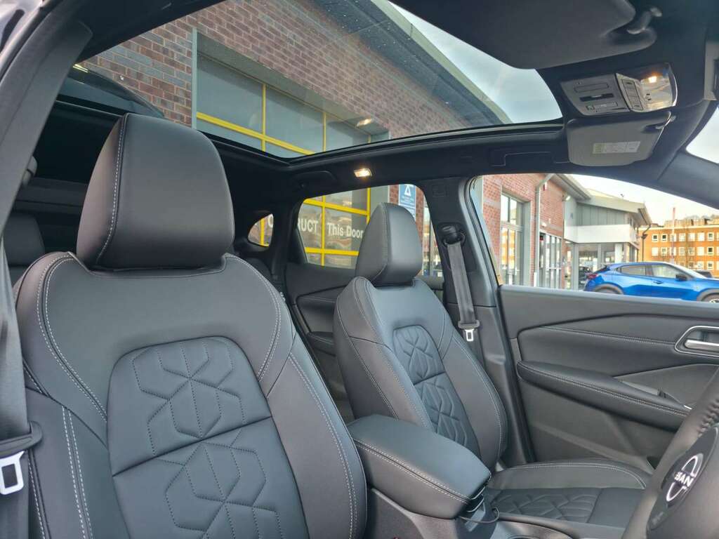 Nissan Qashqai 1.5 E-power 205 Tekna Bose Black #2