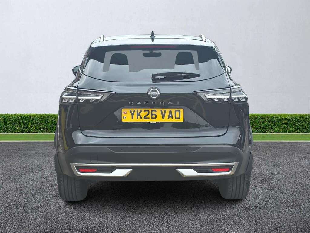 Nissan Qashqai 1.3 Dig-t Mh Tekna YK26VAO Black #4