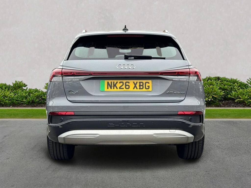 Audi Q4 E Tron 45 Sport Suv 82Kwh 286 Ps Grey #4