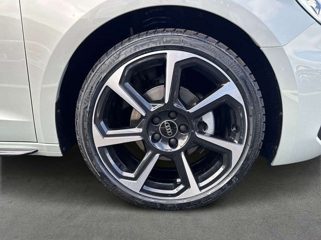 Audi A1 30 Tfsi Black Edition Silver #6