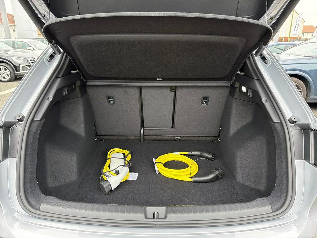 Audi Q4 E Tron Q4 Black Edition 45 E-tron 210,00 Kw #17