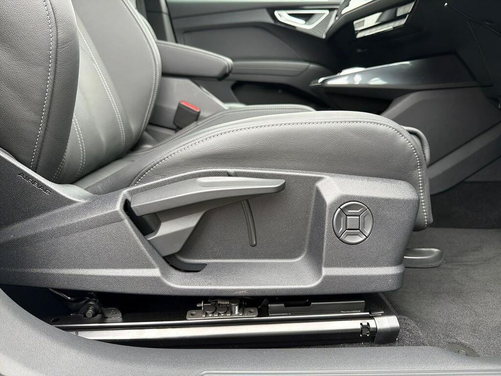Audi Q4 E Tron Q4 Black Edition 45 E-tron 210,00 Kw #30